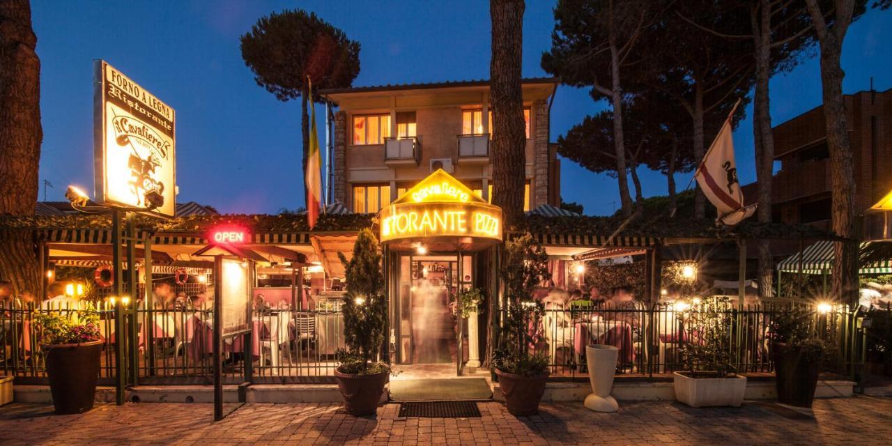 Hotel Il Cavaliere Nero Тирения Екстериор снимка
