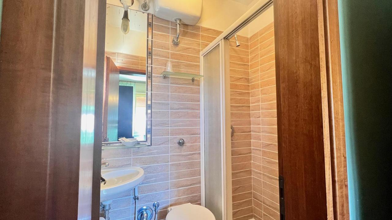 Hotel Il Cavaliere Nero Тирения Екстериор снимка