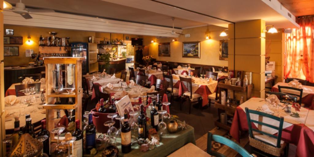 Hotel Il Cavaliere Nero Тирения Екстериор снимка